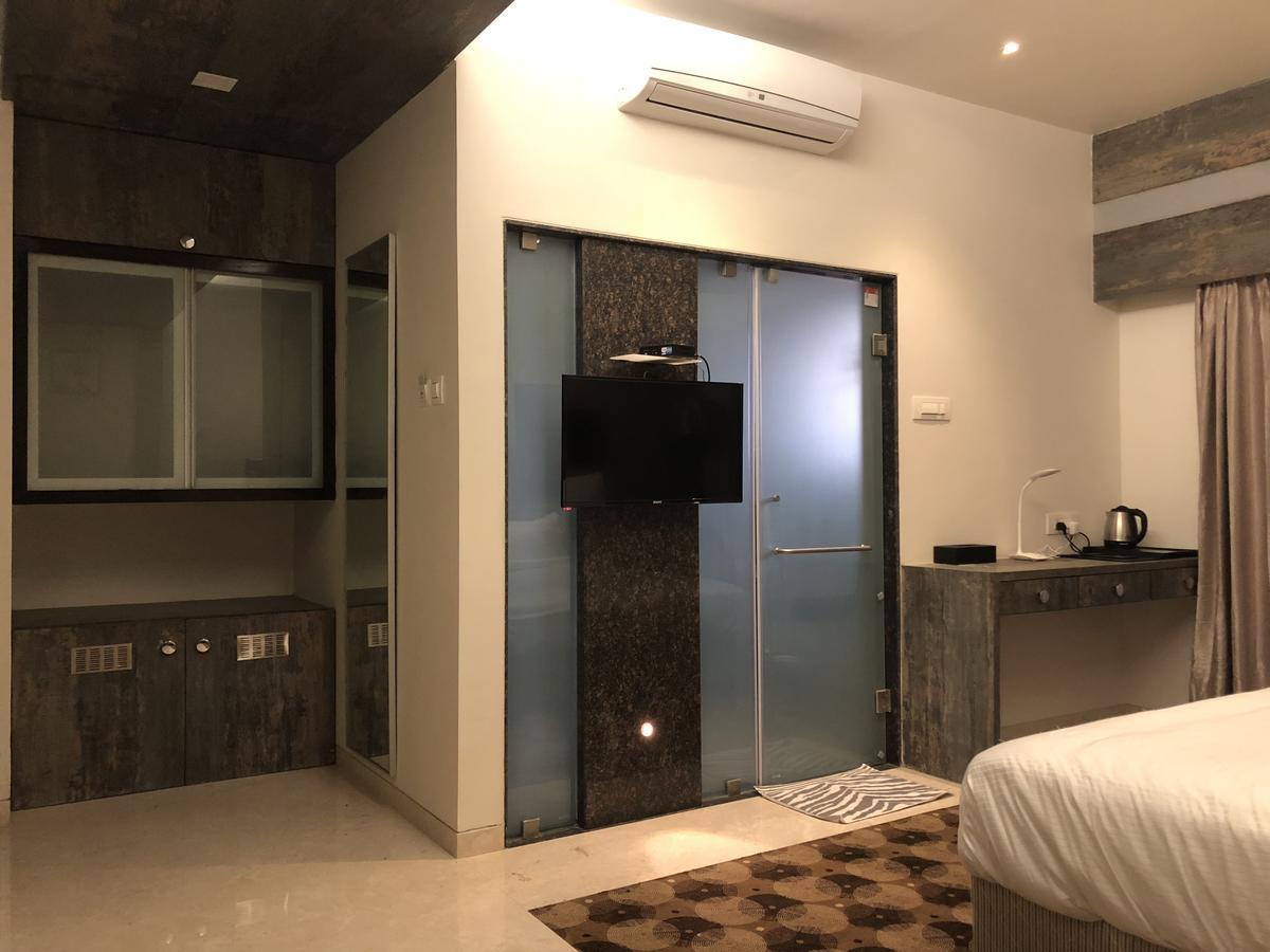 Hotel Sharanam Shegaon Buitenkant foto
